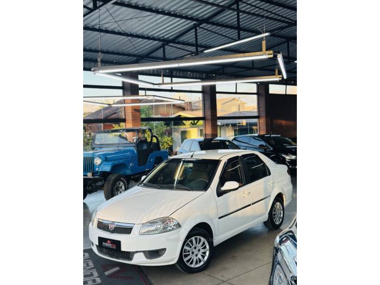 FIAT - SIENA - 2014/2014 - Branca - R$ 39.900,00