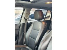 CHEVROLET - TRACKER - 2018/2018 - Prata - R$ 95.600,00
