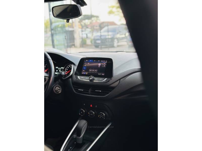 CHEVROLET - ONIX - 2020/2020 - Preta - R$ 73.900,00