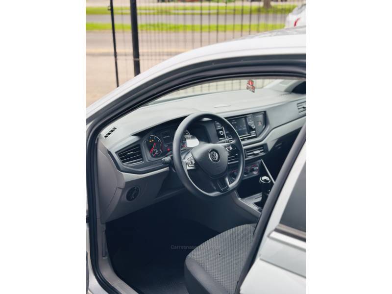 VOLKSWAGEN - POLO - 2019/2019 - Prata - R$ 70.900,00