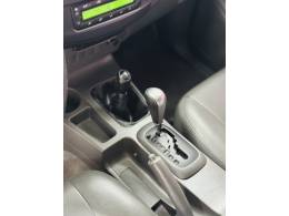 TOYOTA - HILUX - 2014/2014 - Prata - R$ 134.900,00