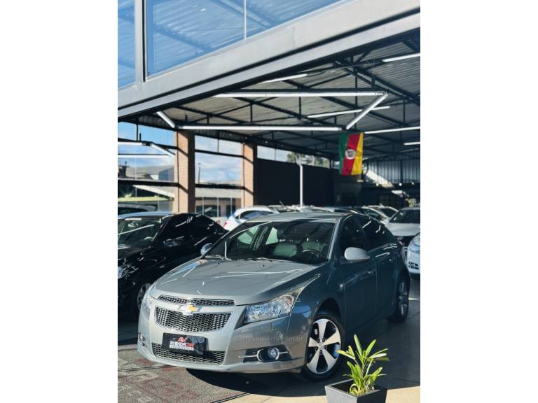 CHEVROLET - CRUZE - 2014/2014 - Cinza - R$ 65.900,00