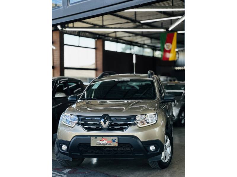 RENAULT - DUSTER - 2022/2022 - Dourada - R$ 80.900,00