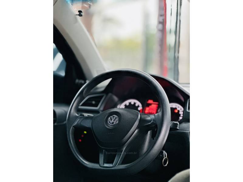 VOLKSWAGEN - GOL - 2023/2023 - Preta - R$ 59.900,00