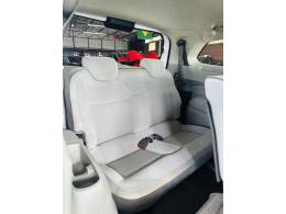 CHEVROLET - SPIN - 2013/2013 - Branca - R$ 61.900,00