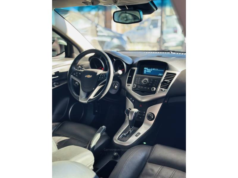 CHEVROLET - CRUZE - 2014/2014 - Cinza - R$ 65.900,00