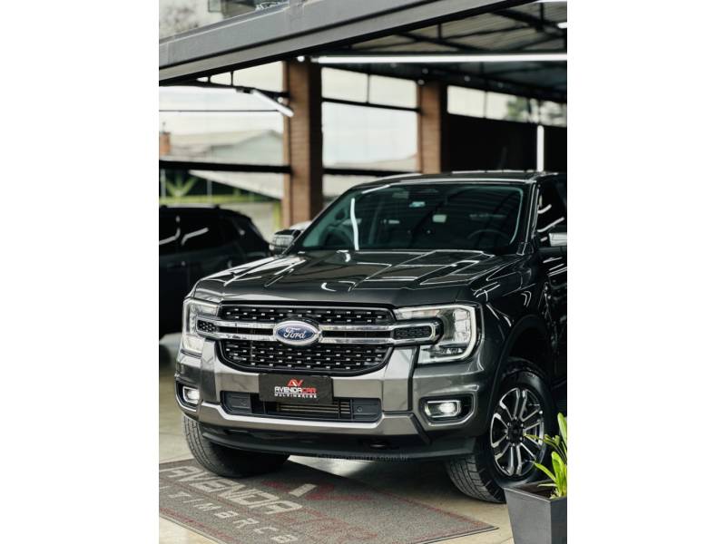 FORD - RANGER - 2024/2024 - Cinza - R$ 258.000,00