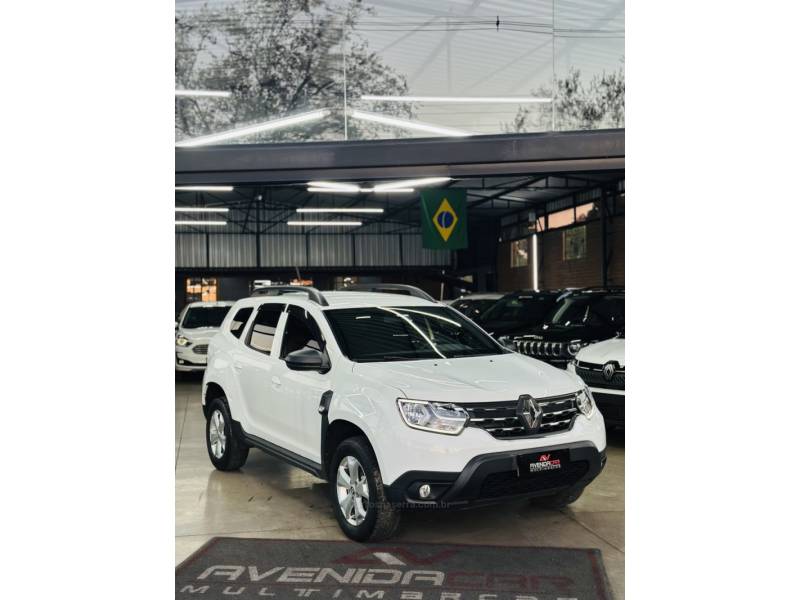 RENAULT - DUSTER - 2022/2022 - Branca - R$ 81.900,00