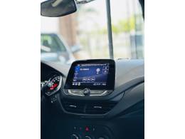 CHEVROLET - ONIX - 2024/2024 - Branca - R$ 94.900,00