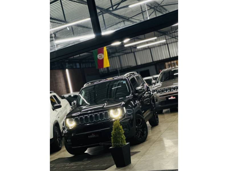 JEEP - RENEGADE - 2024/2025 - Preta - R$ 139.900,00
