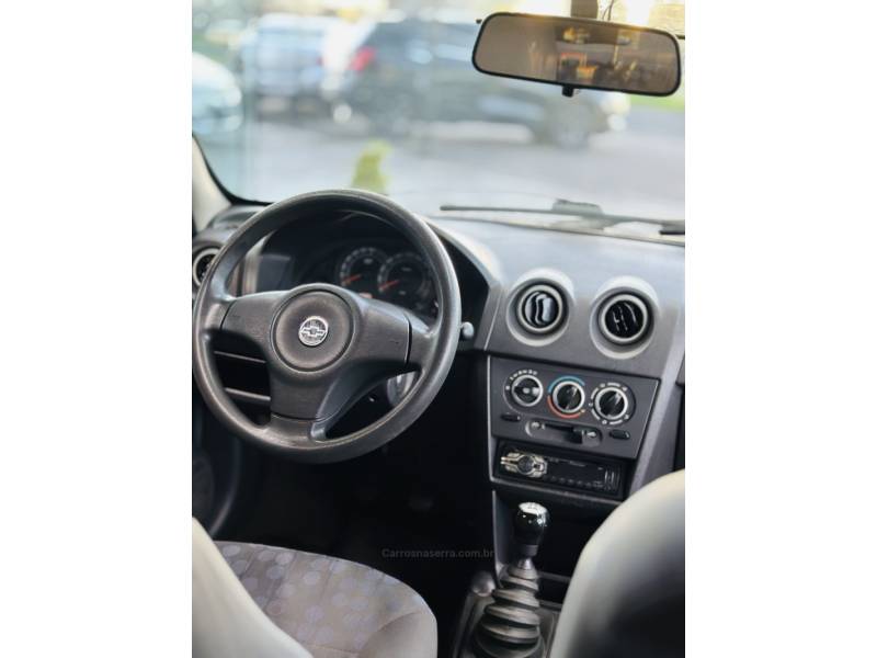 CHEVROLET - PRISMA - 2008/2008 - Cinza - R$ 28.900,00