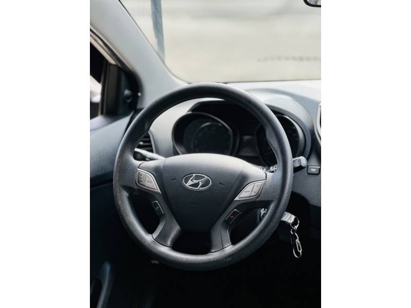 HYUNDAI - HB20 - 2015/2015 - Prata - R$ 49.900,00