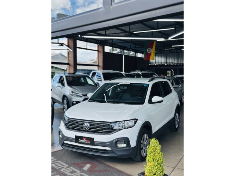 VOLKSWAGEN - T-CROSS - 2022/2022 - Branca - R$ 98.900,00
