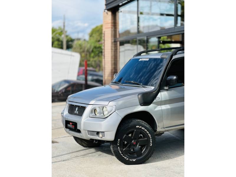 MITSUBISHI - PAJERO TR4 - 2007/2007 - Prata - R$ 47.900,00