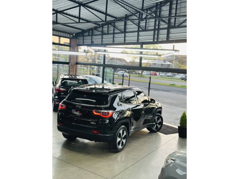 JEEP - COMPASS - 2018/2018 - Preta - R$ 96.900,00