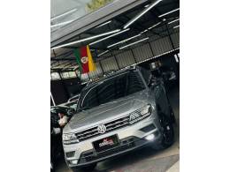 VOLKSWAGEN - TIGUAN - 2019/2019 - Prata - R$ 128.900,00