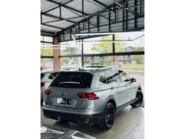 VOLKSWAGEN - TIGUAN - 2019/2019 - Prata - R$ 128.900,00