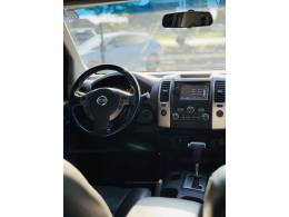 NISSAN - FRONTIER - 2015/2015 - Prata - R$ 120.900,00