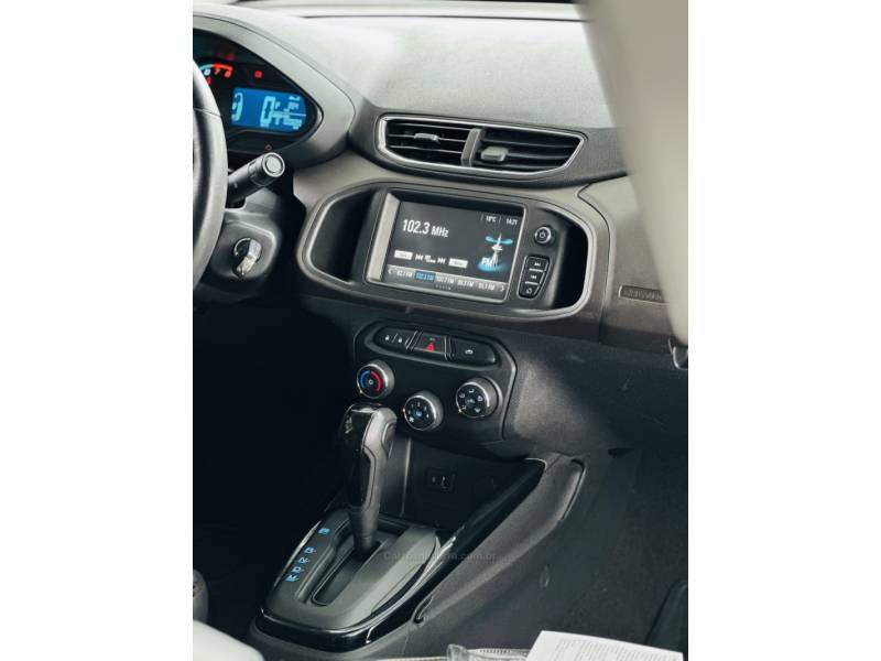 CHEVROLET - PRISMA - 2018/2018 - Prata - R$ 72.900,00