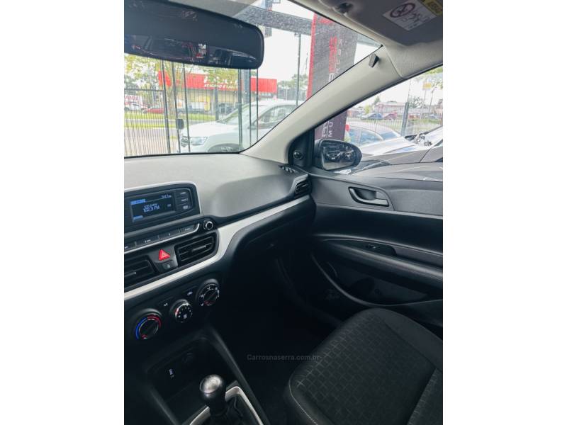 HYUNDAI - HB20 - 2023/2023 - Prata - R$ 70.900,00