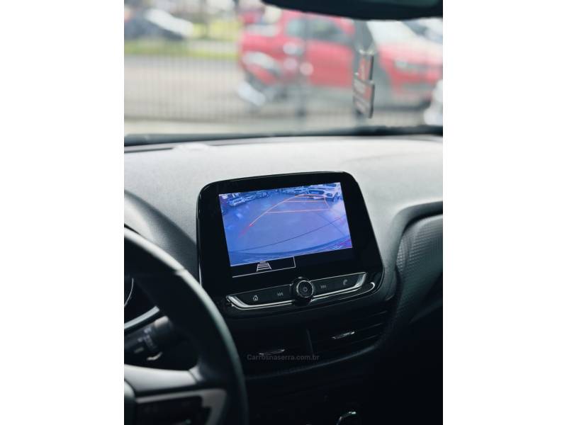 CHEVROLET - ONIX - 2023/2023 - Preta - R$ 91.900,00