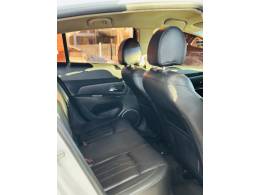 CHEVROLET - CRUZE - 2013/2013 - Branca - R$ 63.900,00