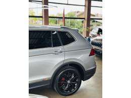 VOLKSWAGEN - TIGUAN - 2019/2019 - Prata - R$ 128.900,00