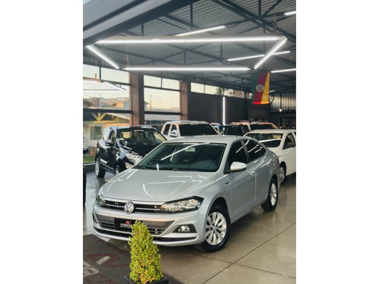 VOLKSWAGEN - VIRTUS - 2019/2019 - Prata - R$ 73.900,00