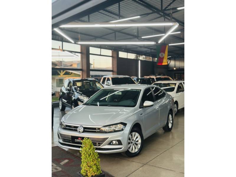 VOLKSWAGEN - VIRTUS - 2019/2019 - Prata - R$ 73.900,00