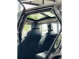 CHEVROLET - TRACKER - 2023/2023 - Preta - R$ 121.900,00