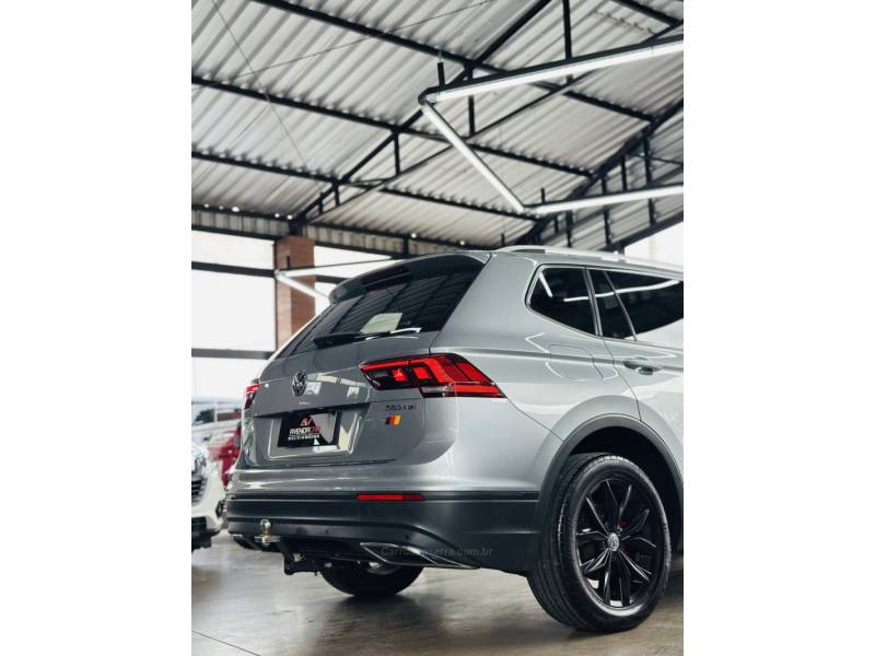 VOLKSWAGEN - TIGUAN - 2019/2019 - Prata - R$ 128.900,00