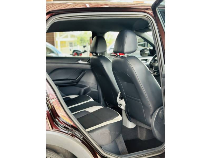 VOLKSWAGEN - T-CROSS - 2019/2020 - Vinho - R$ 115.900,00