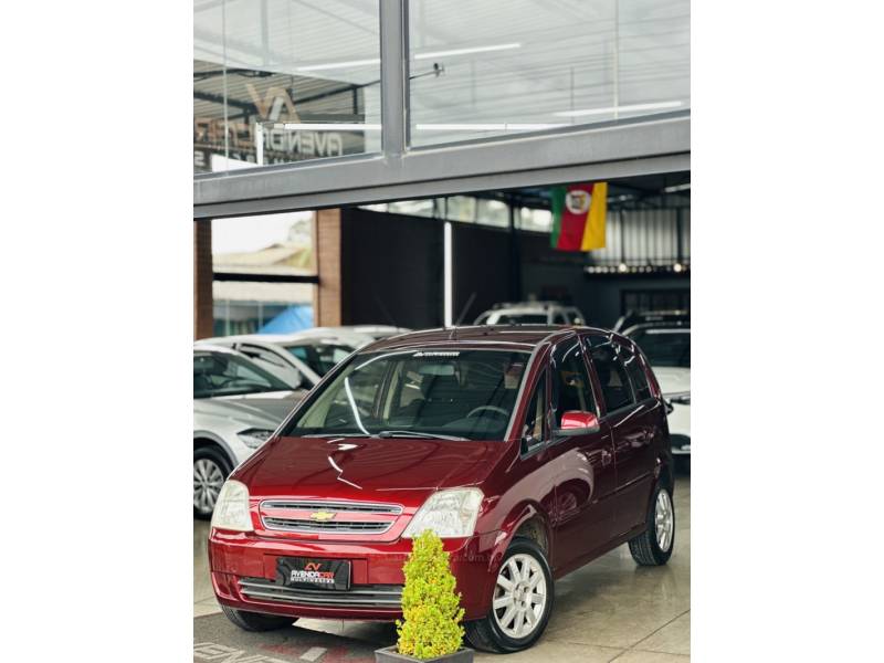 CHEVROLET - MERIVA - 2011/2011 - Vinho - R$ 35.900,00