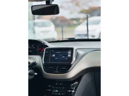 PEUGEOT - 2008 - 2017/2017 - Branca - R$ 60.900,00