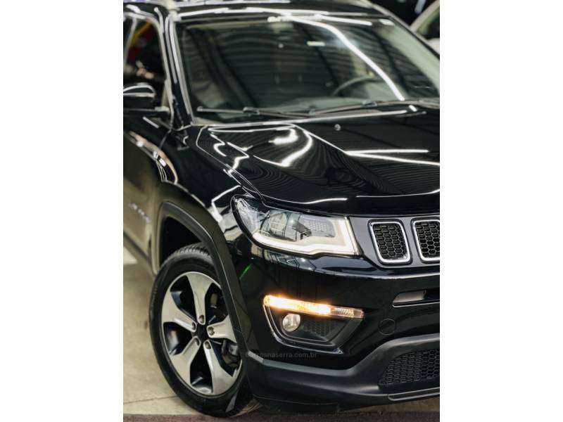 JEEP - COMPASS - 2018/2018 - Preta - R$ 96.900,00