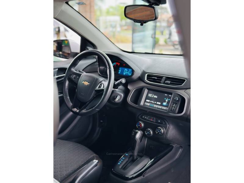 CHEVROLET - PRISMA - 2018/2018 - Prata - R$ 72.900,00