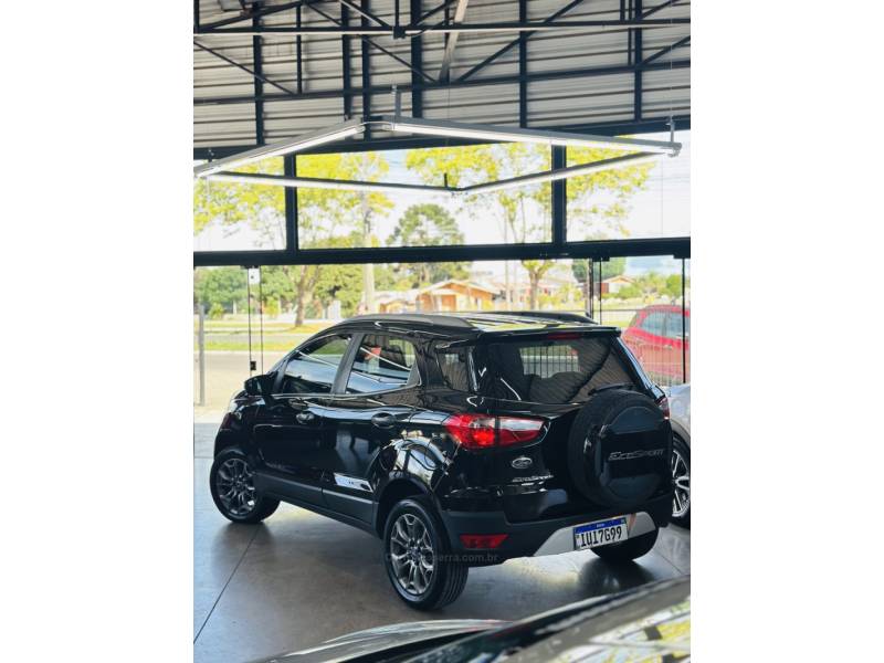 FORD - ECOSPORT - 2013/2013 - Preta - R$ 59.900,00