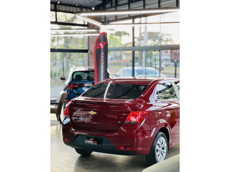 CHEVROLET - PRISMA - 2018/2018 - Vinho - R$ 73.900,00