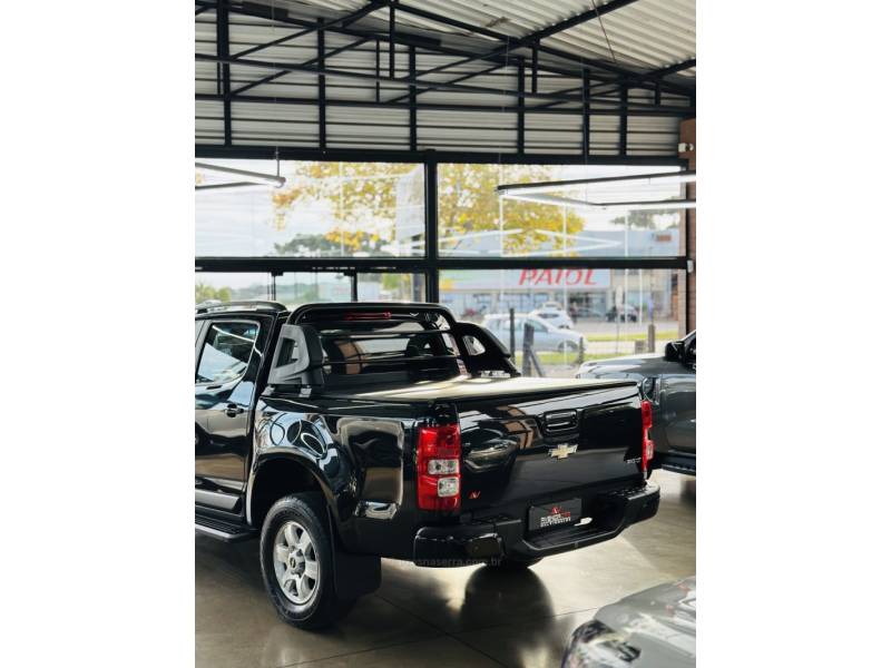 CHEVROLET - S10 - 2014/2014 - Azul - R$ 98.900,00