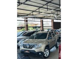 RENAULT - DUSTER - 2022/2022 - Dourada - R$ 80.900,00